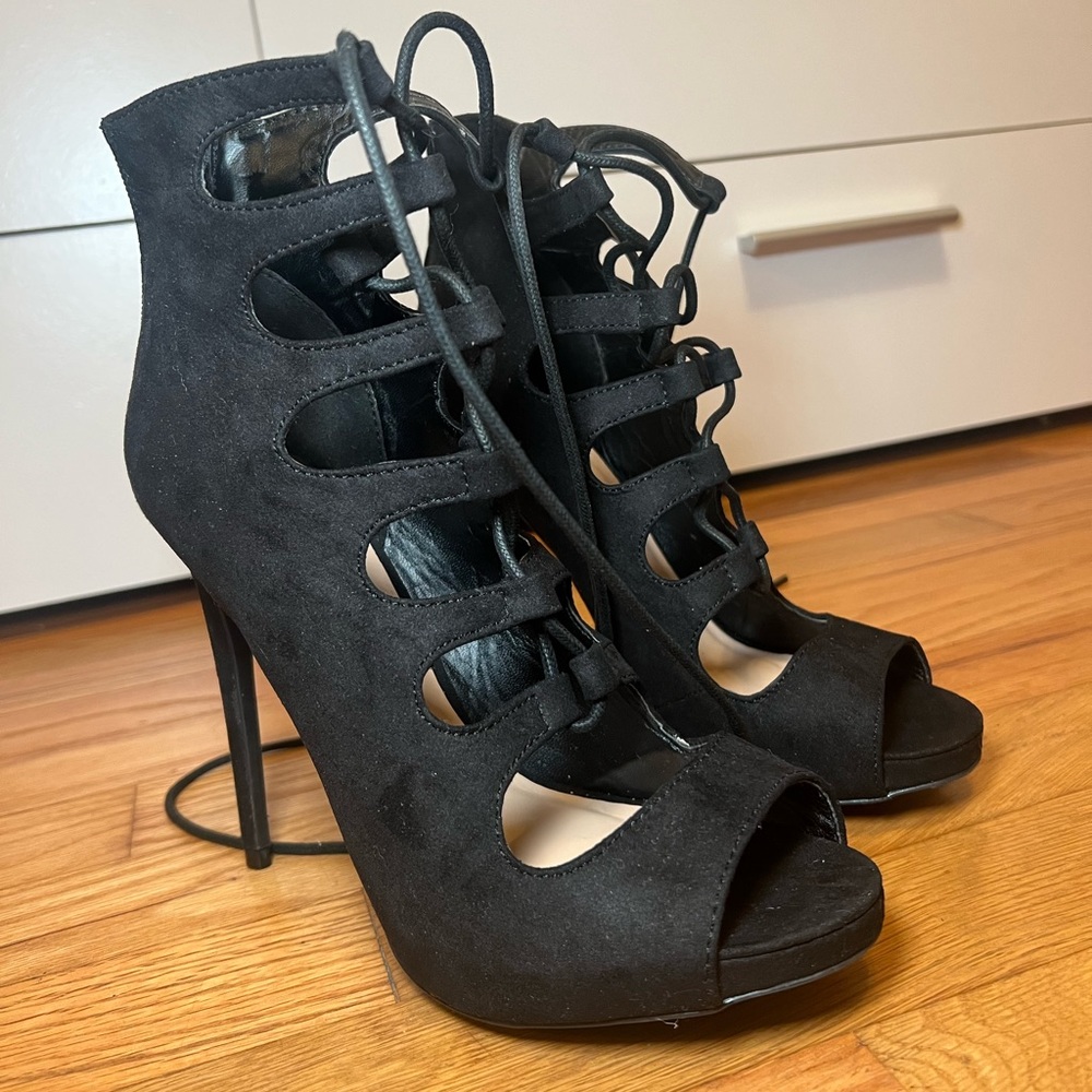 LOLA heels